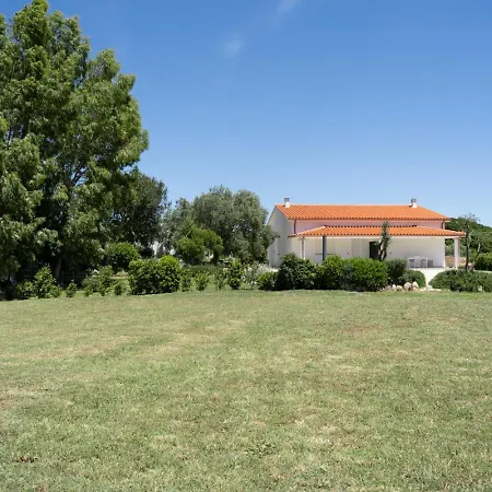 - Alebea - Holiday home *
